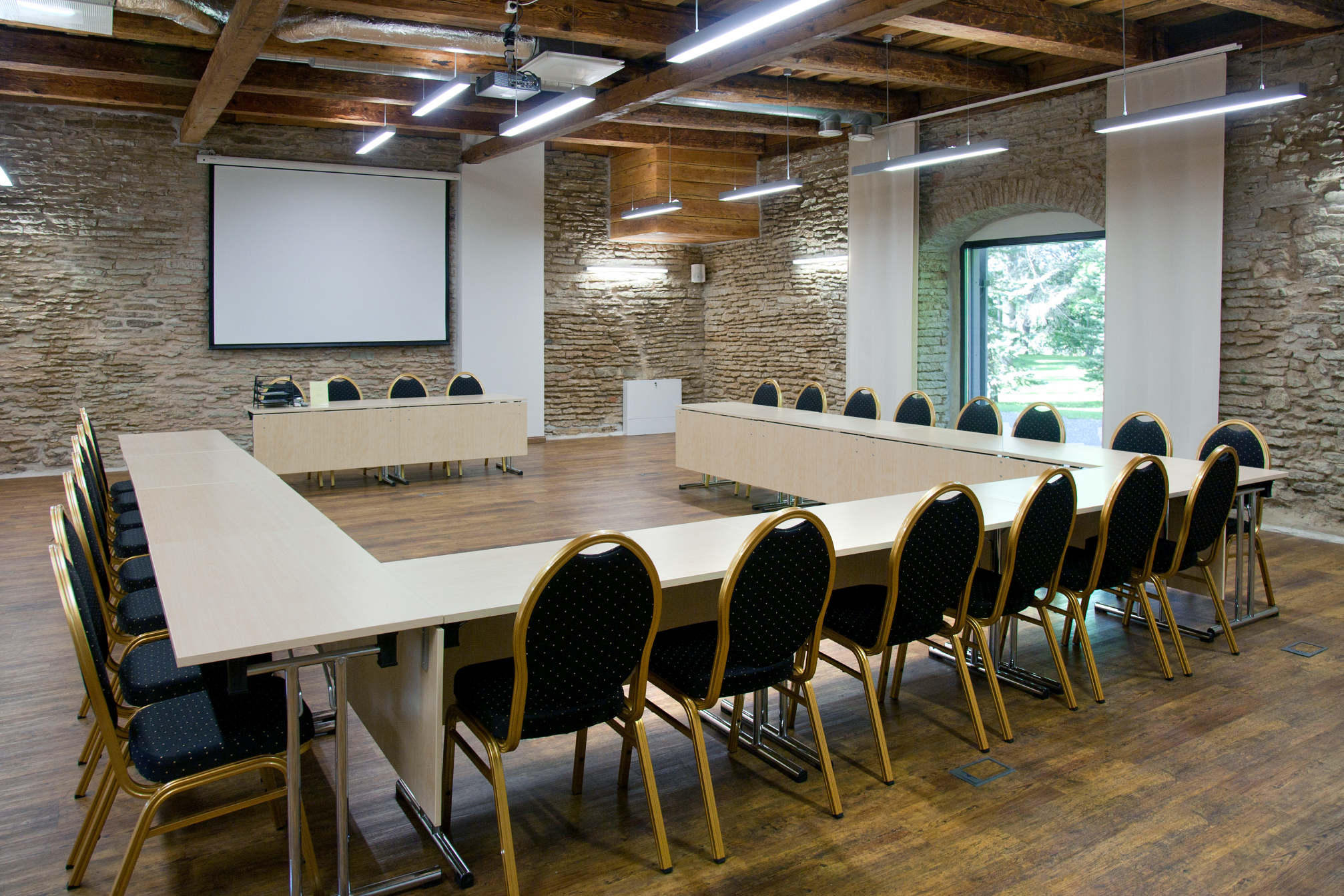 Ramada by Wyndham Arnavutköy VIP Toplantı Salonu